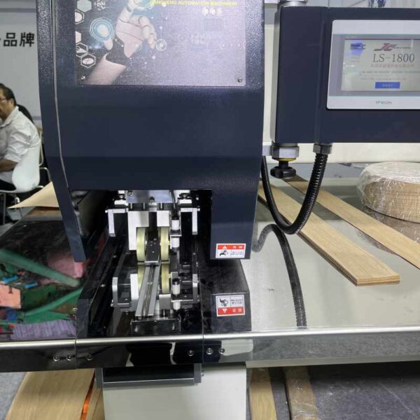 Veneer Splicer LS1800 China Woodworking Machine Manufacturer - Image 2
